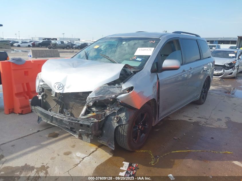 2017 TOYOTA SIENNA LE - 5TDKZ3DC7HS788255