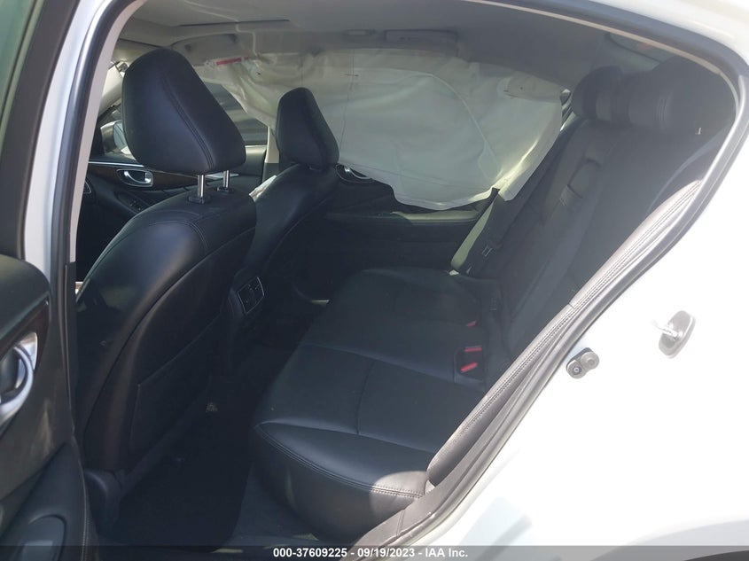 VIN JN1EV7AP9JM366807 2018 INFINITI Q50 3.0T LUXE