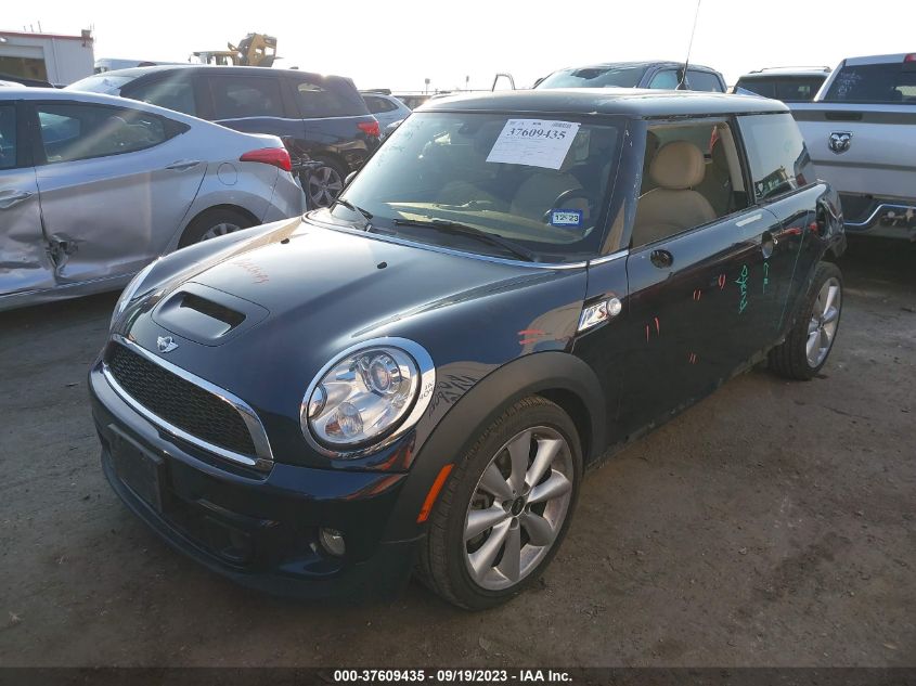 2013 MINI COOPER HARDTOP S WMWSV3C56DT394429