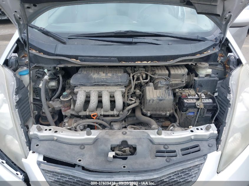 2013 HONDA FIT - JHMGE8H32DC046087