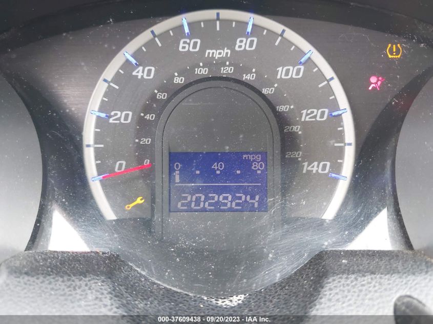 2013 HONDA FIT - JHMGE8H32DC046087