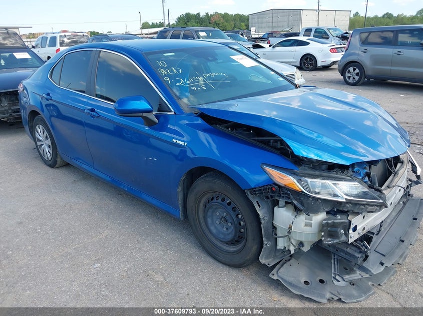 VIN 4T1C31AK3LU018947 2020 TOYOTA CAMRY LE