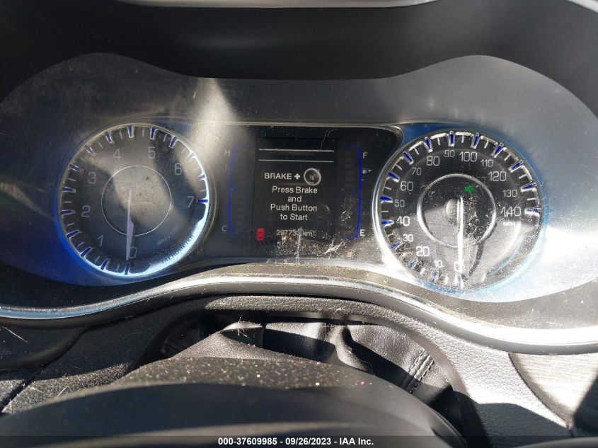 2015 CHRYSLER 200 LX - 1C3CCCFB4FN569531