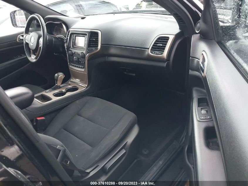 2017 JEEP GRAND CHEROKEE LAREDO - 1C4RJFAG4HC630567