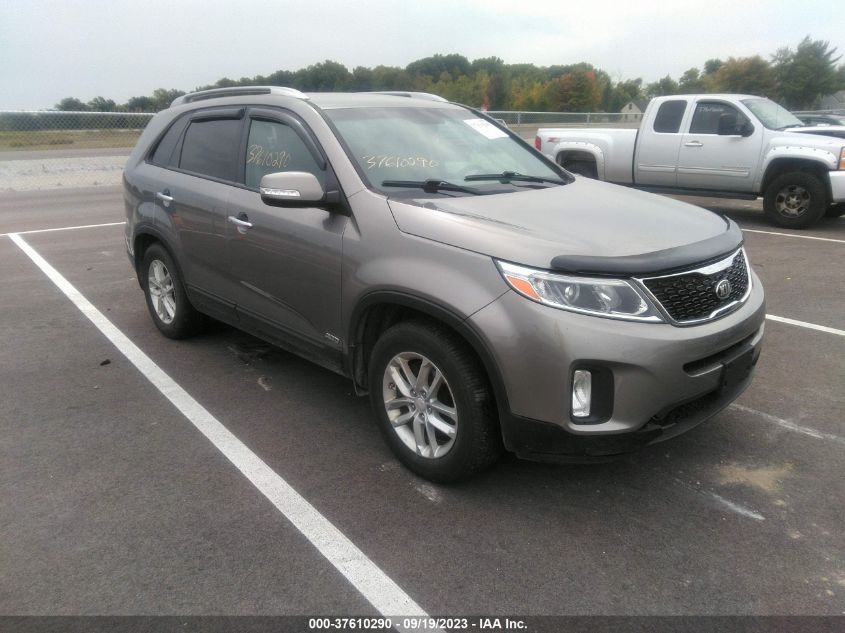 2015 KIA SORENTO LX - 5XYKTCA67FG654372