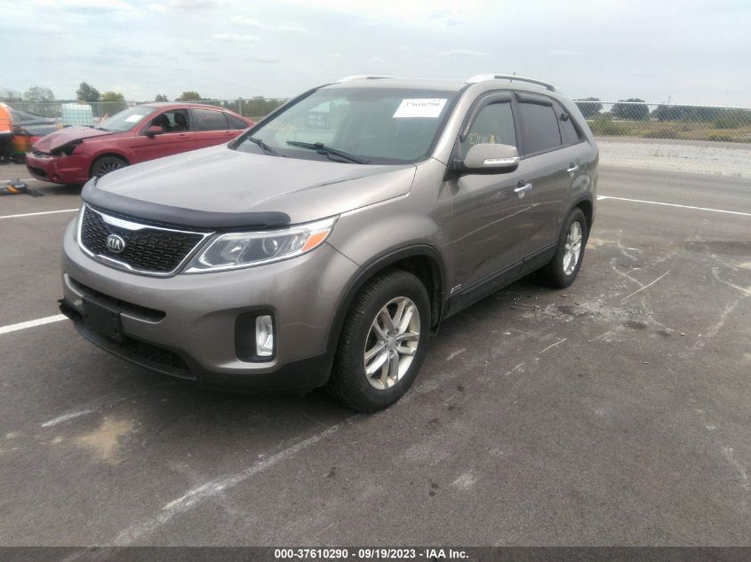 2015 KIA SORENTO LX - 5XYKTCA67FG654372