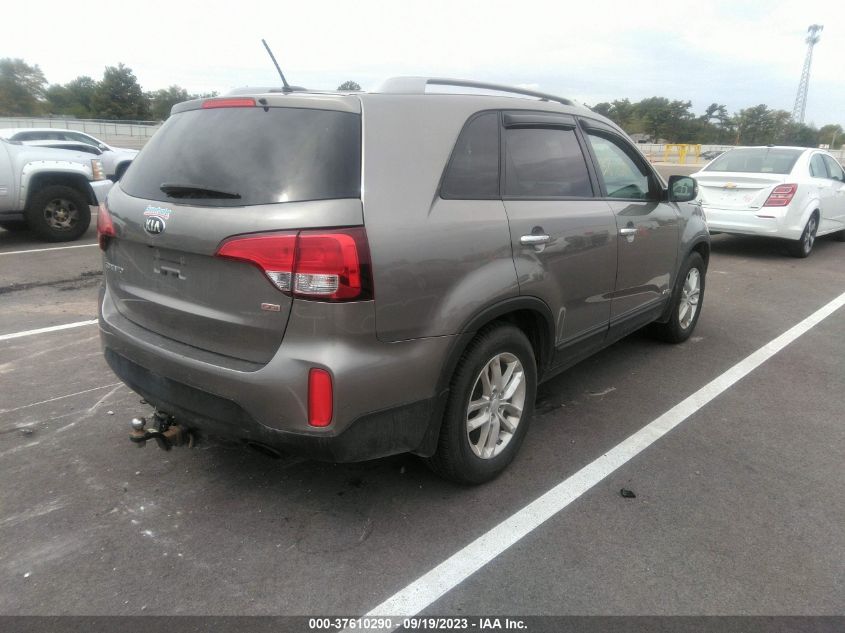 2015 KIA SORENTO LX - 5XYKTCA67FG654372