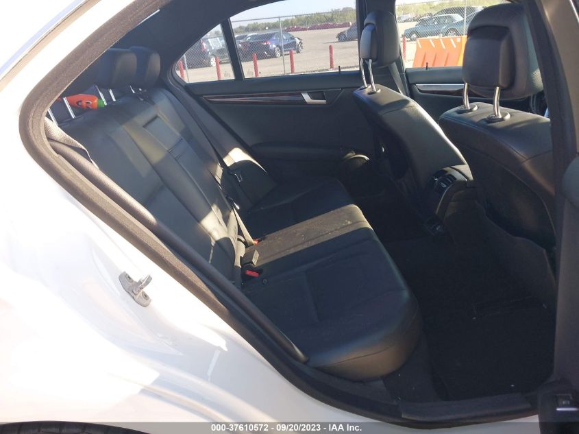 2014 MERCEDES-BENZ C-CLASS C 300 - WDDGF8AB4EG167929