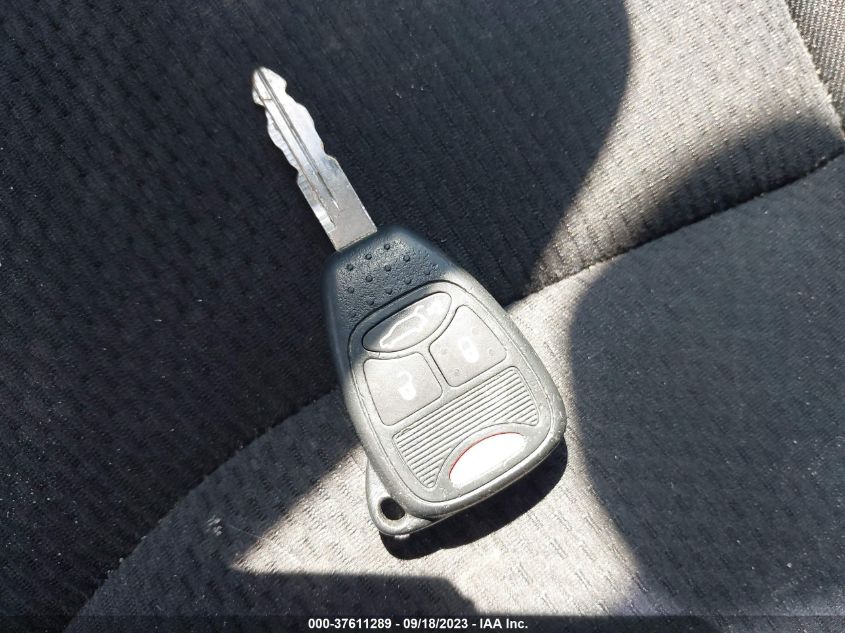 2013 CHRYSLER 200 TOURING - 1C3CCBBB5DN770836
