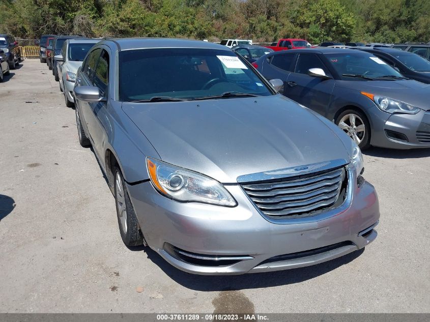 2013 CHRYSLER 200 TOURING - 1C3CCBBB5DN770836