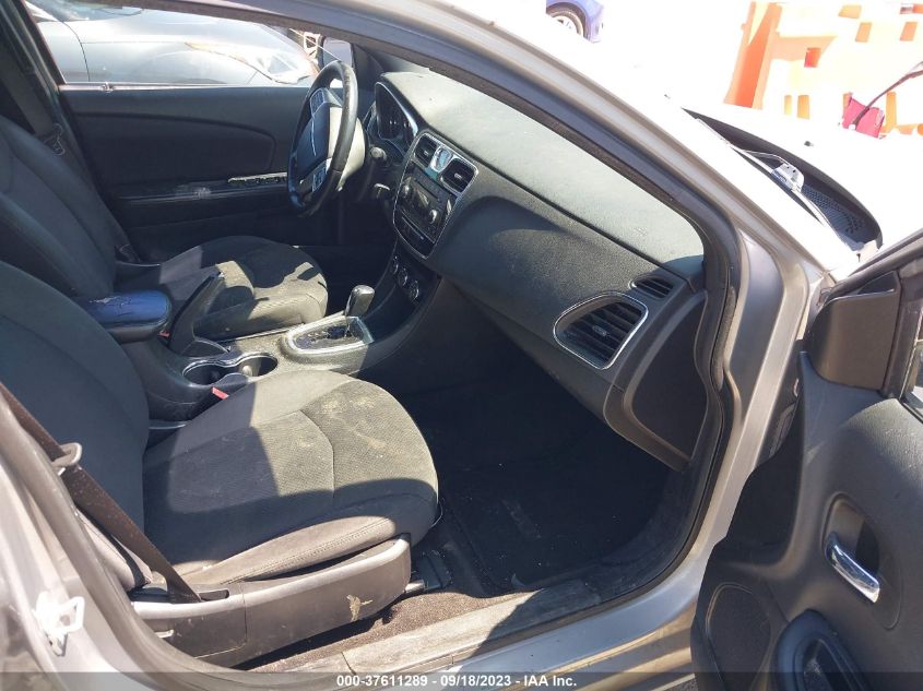 2013 CHRYSLER 200 TOURING - 1C3CCBBB5DN770836