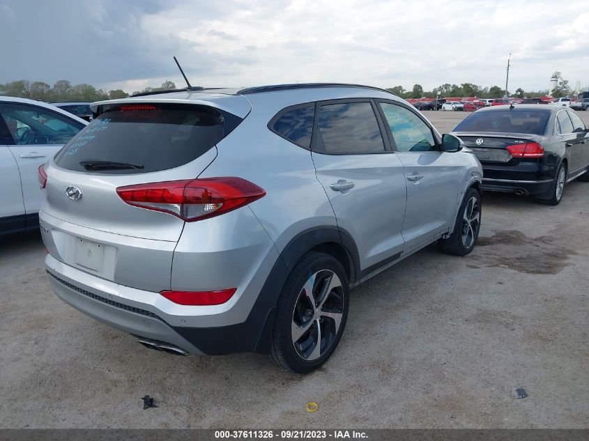2017 HYUNDAI TUCSON LIMITED/SPORT AND ECO/SE - KM8J33A20HU560324