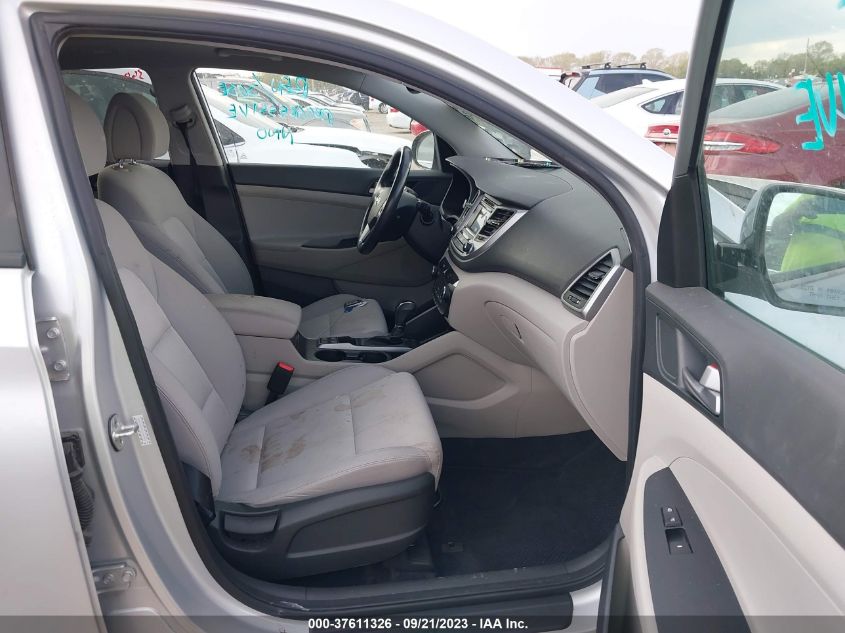 2017 HYUNDAI TUCSON LIMITED/SPORT AND ECO/SE - KM8J33A20HU560324