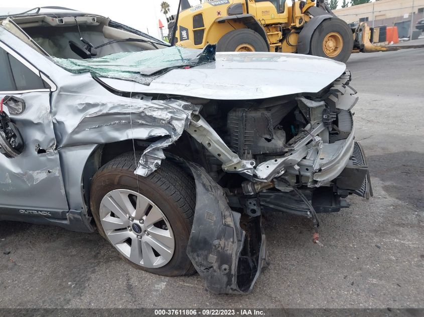 2018 SUBARU OUTBACK PREMIUM - 4S4BSAFC5J3378725