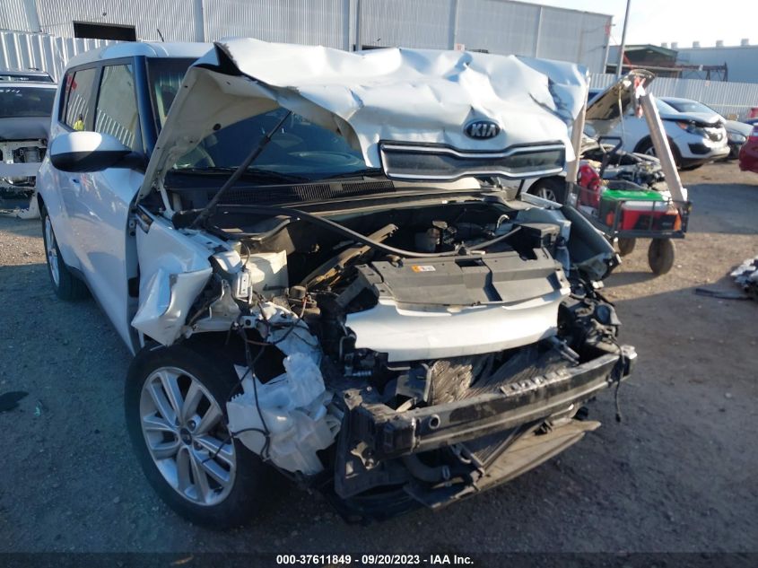 2018 KIA SOUL + - KNDJP3A57J7898259