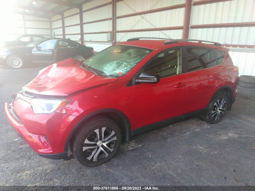 VIN JTMBFREV2HJ160483 2017 TOYOTA RAV4 LE