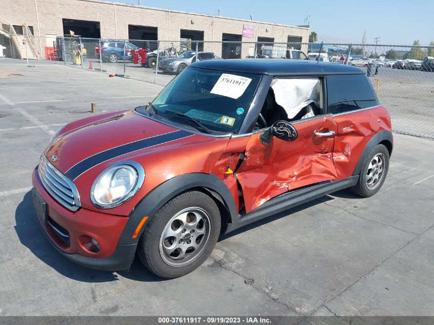 2013 MINI COOPER HARDTOP WMWSU3C55DT546347