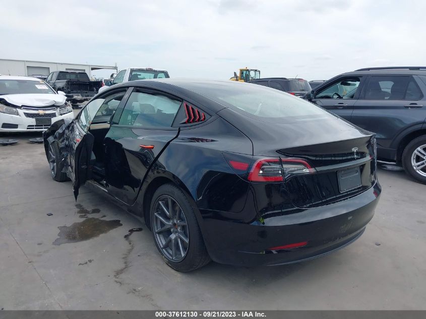 2022 TESLA MODEL 3 - 5YJ3E1EA7NF168135