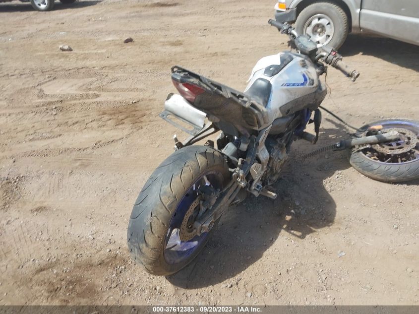 2016 YAMAHA FZ07 C JYARM06Y3GA002205