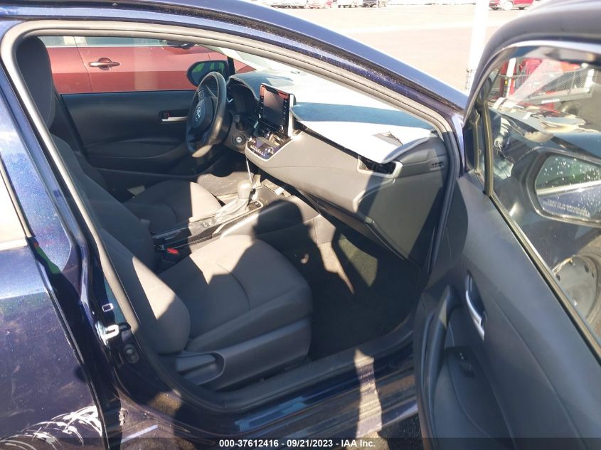 2020 TOYOTA COROLLA LE - JTDEPRAE3LJ055900