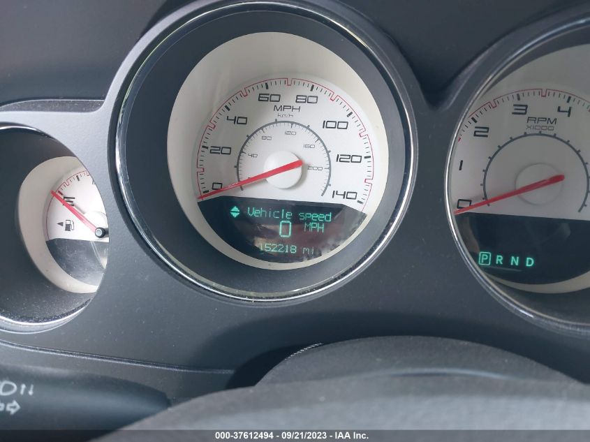 2013 DODGE CHALLENGER SXT - 2C3CDYAG4DH666067