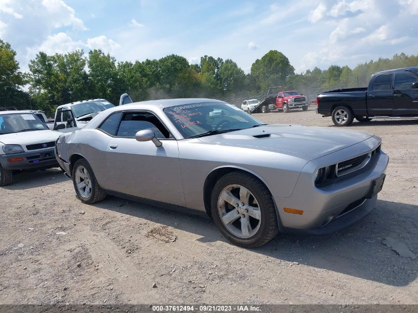 2013 DODGE CHALLENGER SXT - 2C3CDYAG4DH666067