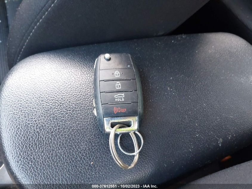 2017 KIA FORTE LX - 3KPFK4A70HE152788