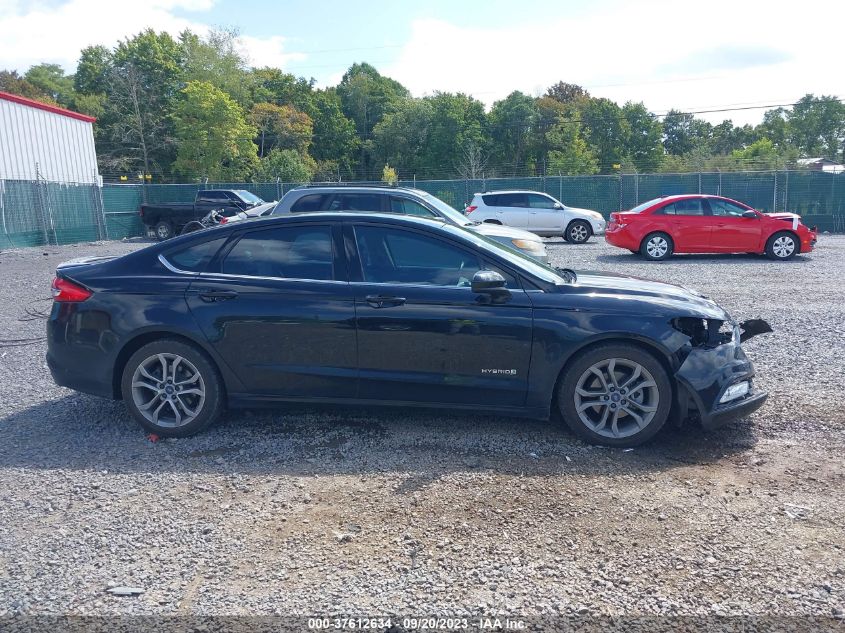 VIN 3FA6P0LU1HR325004 2017 FORD FUSION HYBRID SE