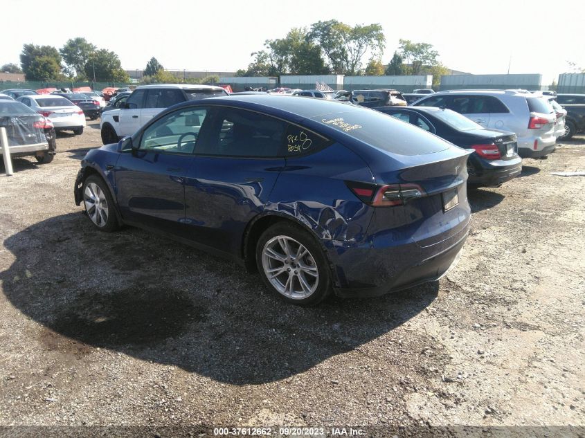 2021 TESLA MODEL Y LONG RANGE - 5YJYGDEE4MF232263