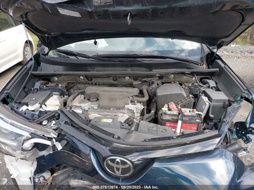 2018 TOYOTA RAV4 SE - JTMJFREV7JJ257325
