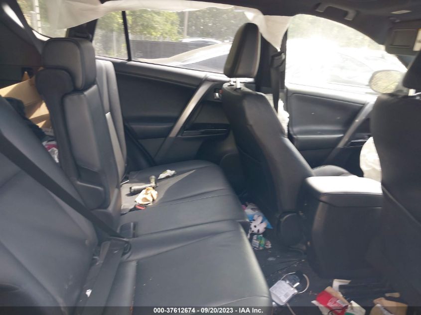 2018 TOYOTA RAV4 SE - JTMJFREV7JJ257325