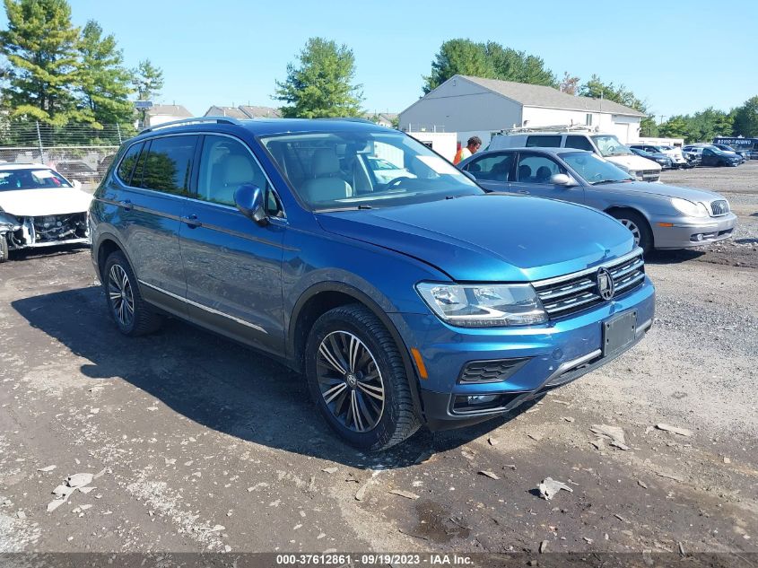 2018 VOLKSWAGEN TIGUAN SEL/SE - 3VV2B7AX2JM150960