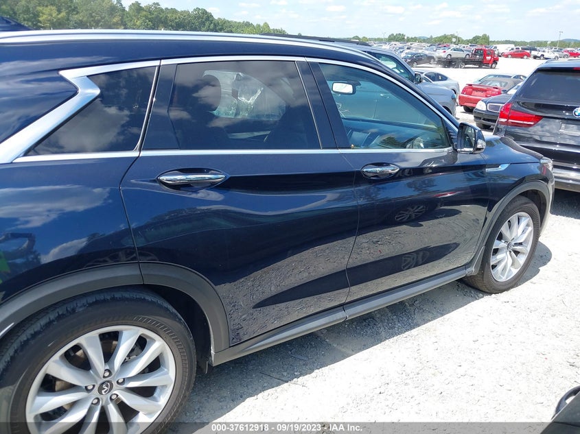 VIN 3PCAJ5M12KF100980 2019 INFINITI QX50 ESSENTIAL/PURE