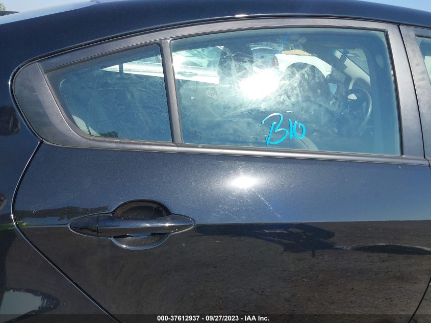 2016 KIA FORTE LX - KNAFK4A69G5520271
