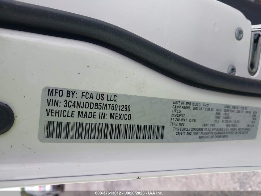 VIN 3C4NJDDB5MT601290 2021 JEEP COMPASS TRAILHAWK