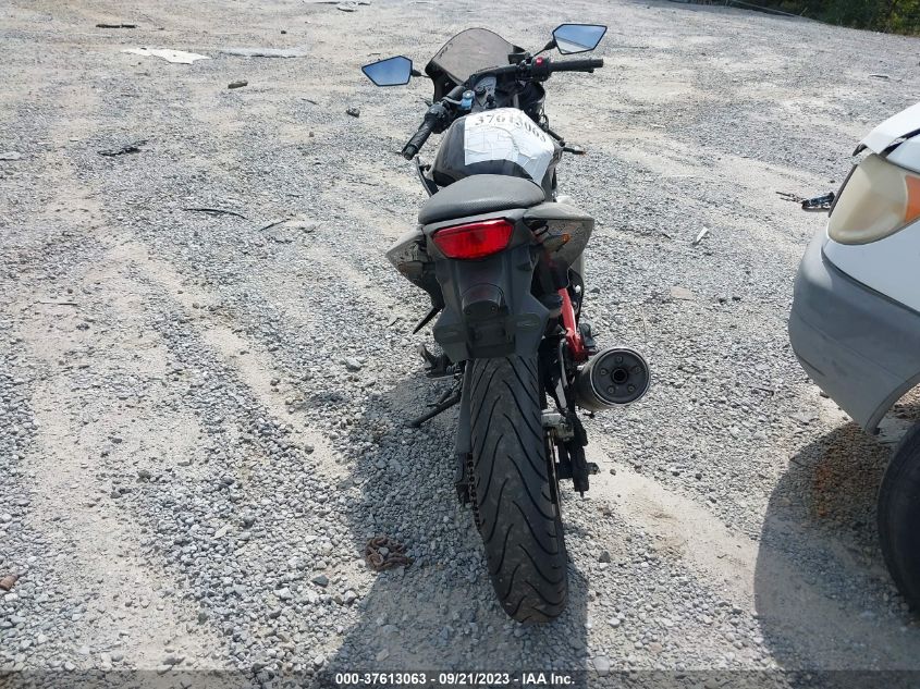 2011 KAWASAKI EX250 J JKAEXMJ16BDA88495