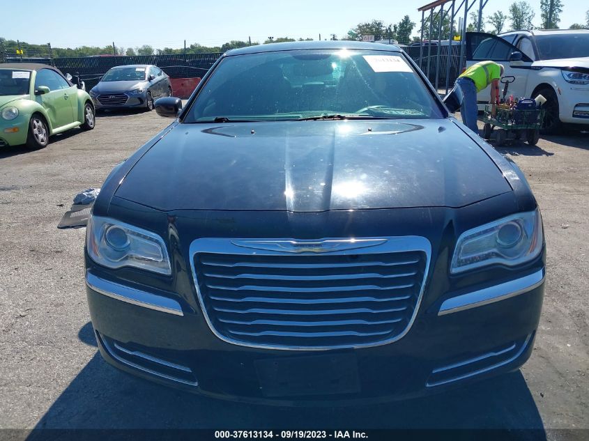 2014 CHRYSLER 300 - 2C3CCAAG1EH203637