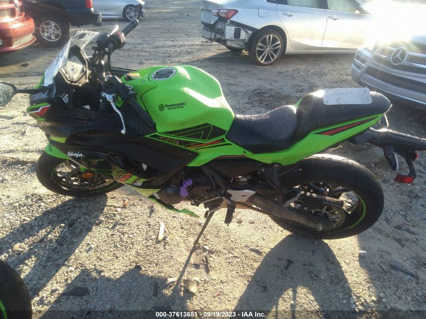 VIN ML5EXEP15PDA88931 2023 KAWASAKI EX650 P