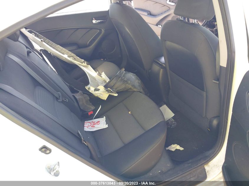 2016 KIA FORTE LX - KNAFX4A66G5537319