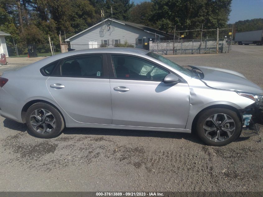 3KPF24AD9LE236509 Kia Forte LXS 13