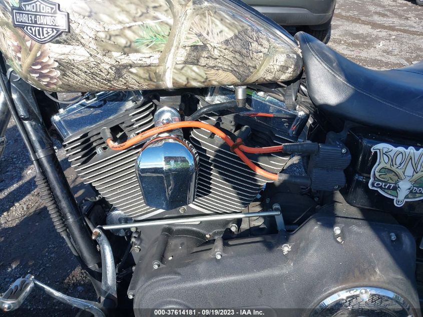 2011 HARLEY-DAVIDSON FXDWG 1HD1GP414BC329411