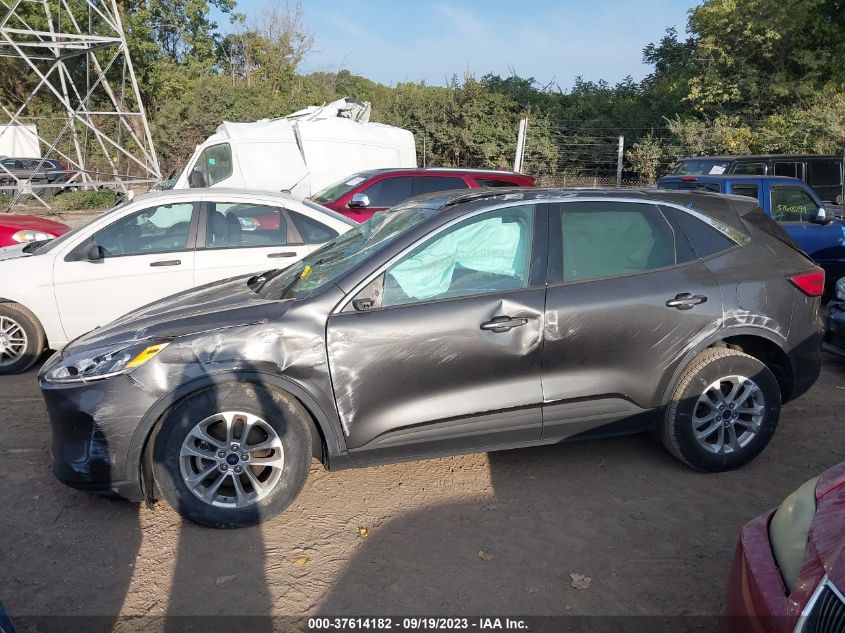 2020 FORD ESCAPE SE - 1FMCU0G62LUB96849