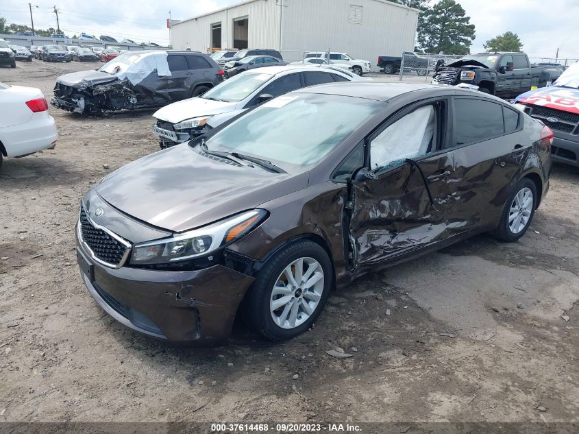 2017 KIA FORTE LX - 3KPFL4A76HE072408