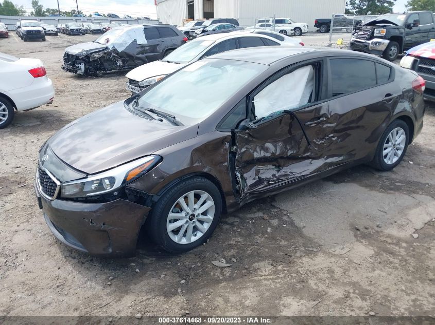 2017 KIA FORTE LX - 3KPFL4A76HE072408