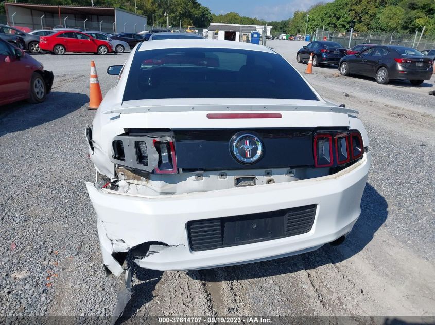 2014 FORD MUSTANG V6 - 1ZVBP8AM5E5200495