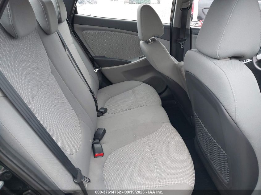 2013 HYUNDAI ACCENT GLS - KMHCT4AE8DU577407