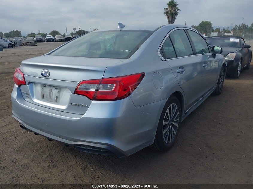 VIN 4S3BNAC6XJ3039937 2018 SUBARU LEGACY PREMIUM