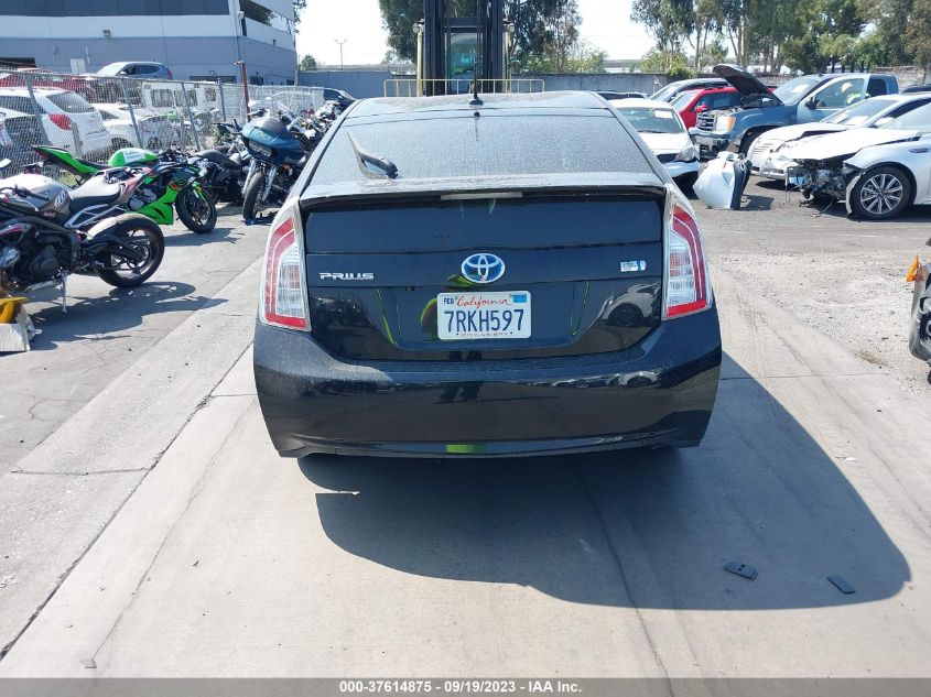2015 TOYOTA PRIUS FOUR - JTDKN3DU6F1987103