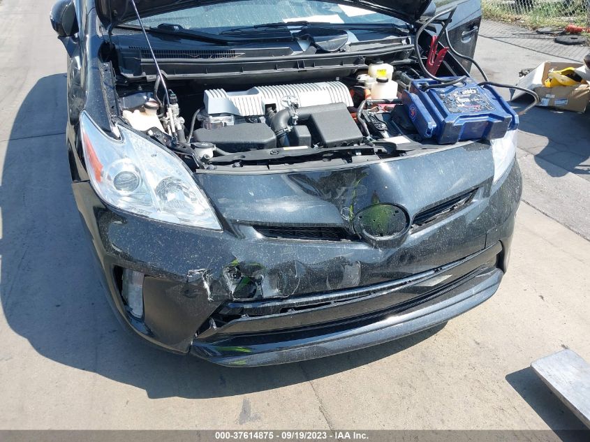 2015 TOYOTA PRIUS FOUR - JTDKN3DU6F1987103