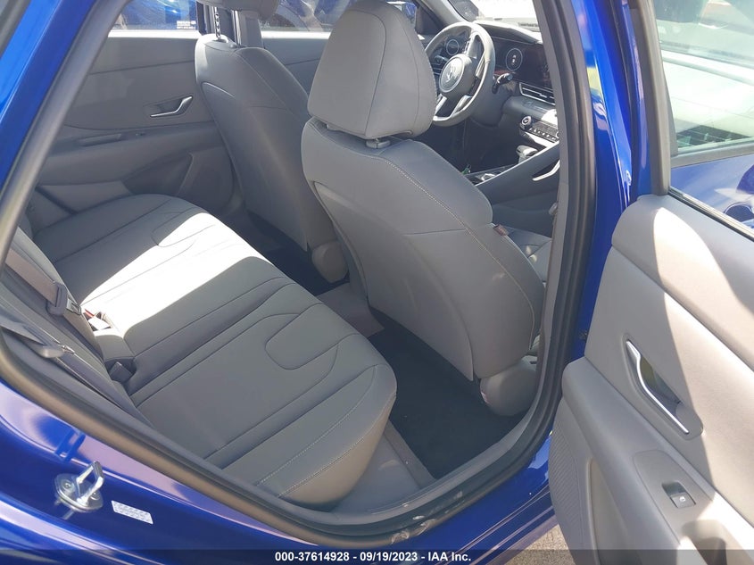 VIN KMHLS4AG6PU568942 2023 HYUNDAI ELANTRA SEL